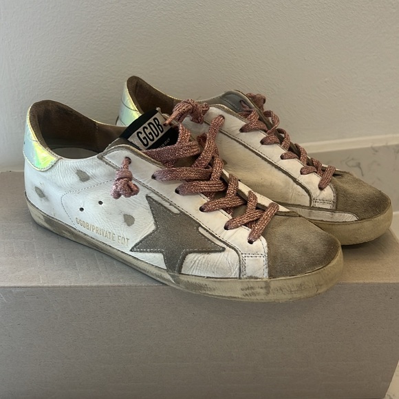 Golden Goose Super-Star Sneaker size 6 US/36 EU - Picture 2 of 4